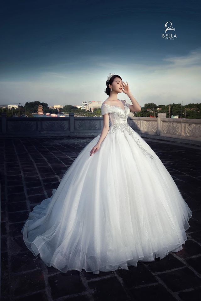 Top 30 mẫu váy cưới cho cô dâu mập đẹp nhất hiện nay - CAMILE BRIDAL