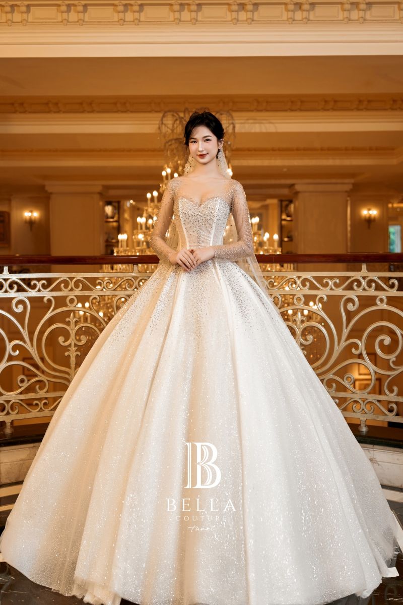 thuê váy cưới