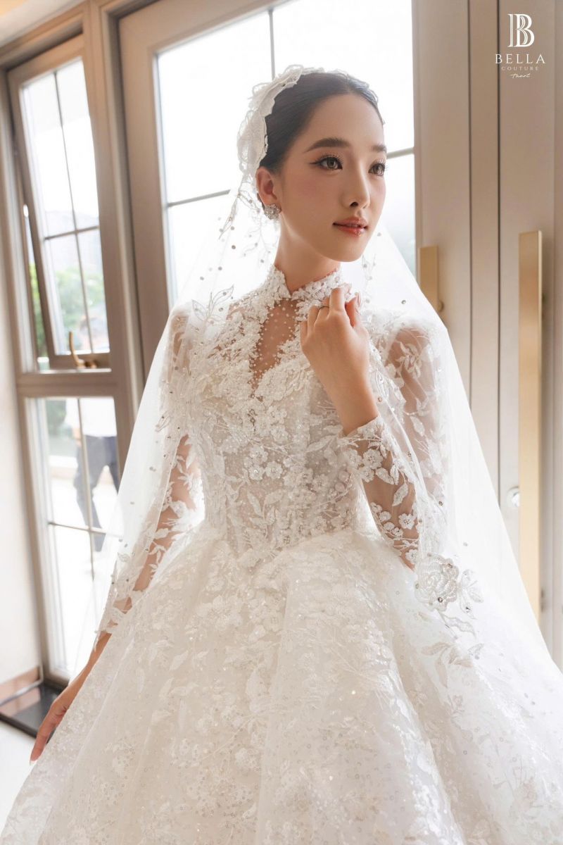 mua váy cưới nhập khẩu